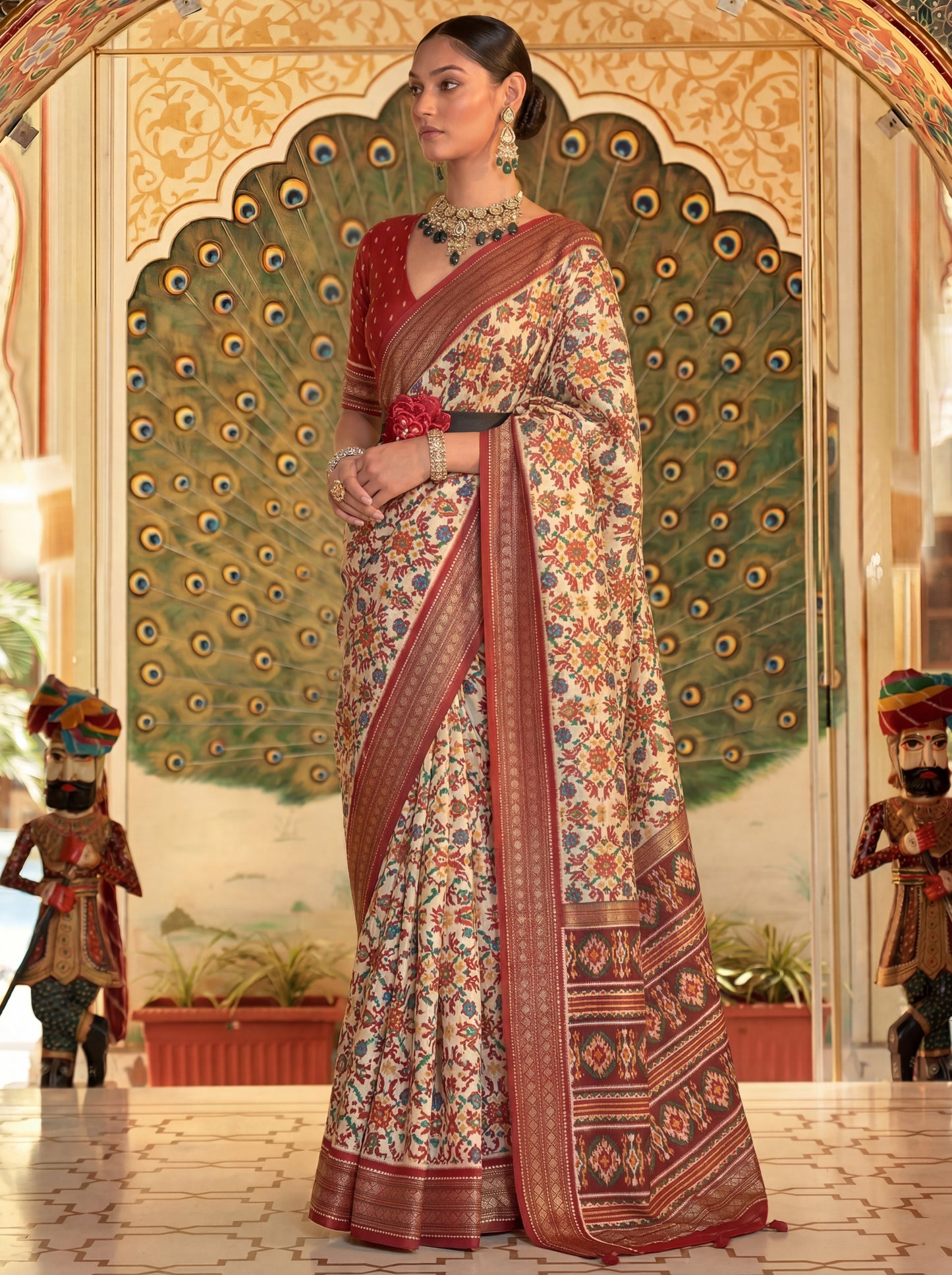 Mesmerizing White Patola Printed Silk Saree With Blouse