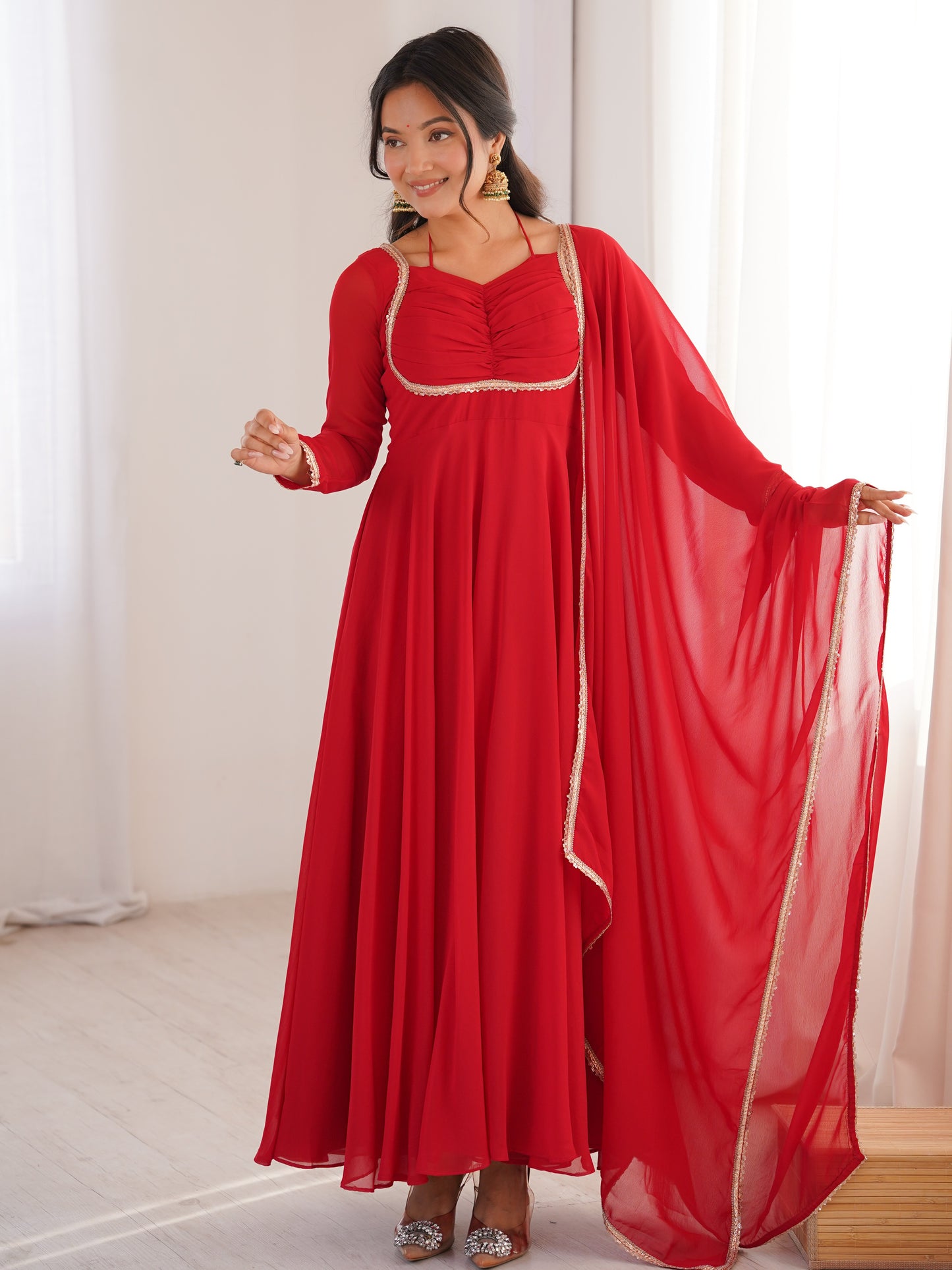 Eye-catchy Red Plain Georgette Wedding Wear Gown