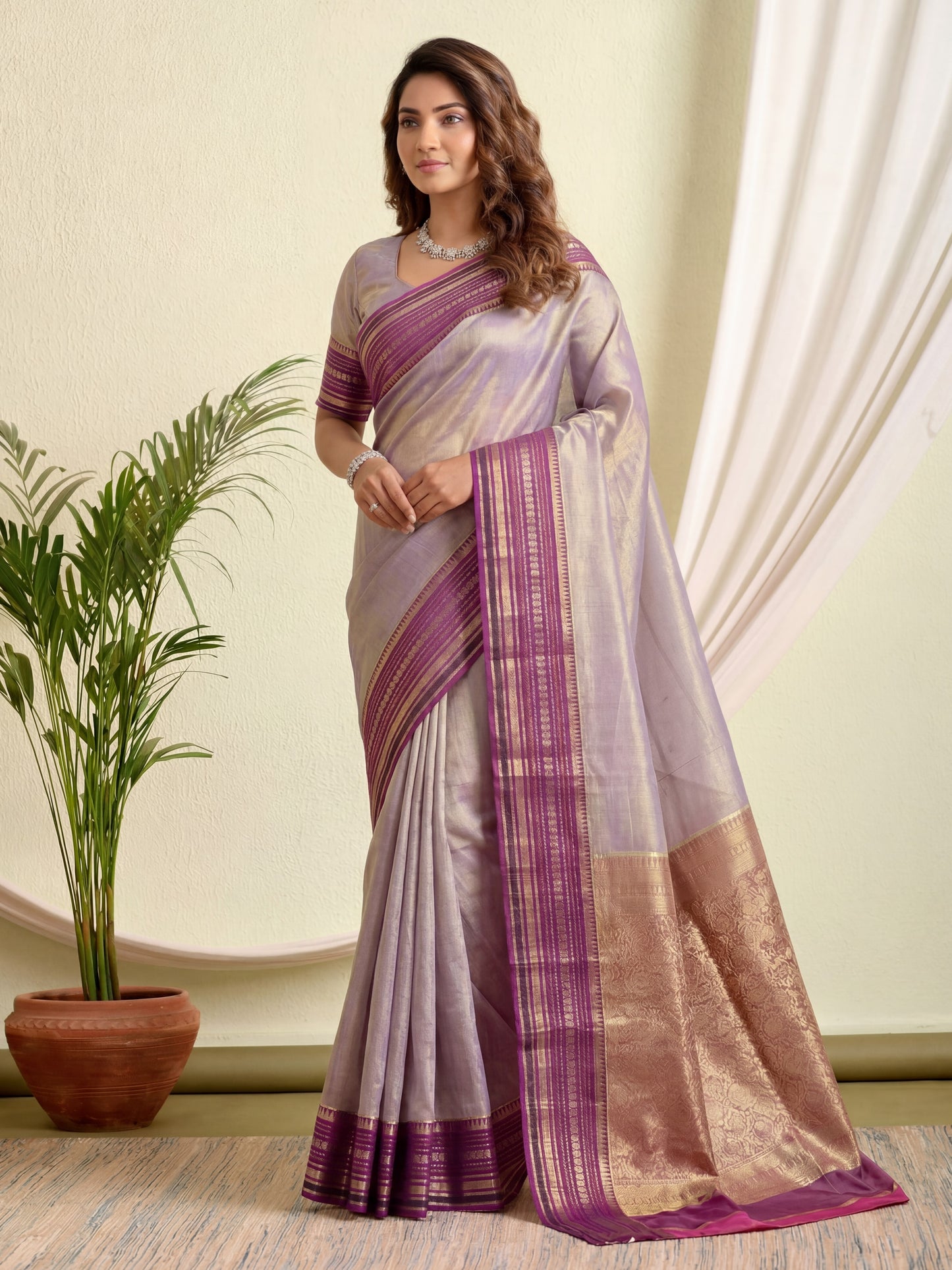Dazzling  Lavender Digital Printed Tissue Silk Saree With Blouse