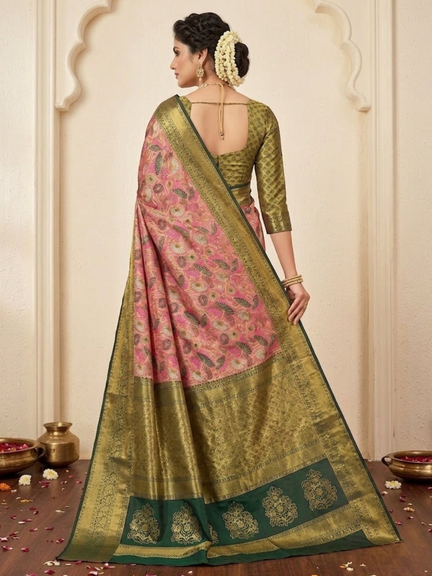 Attractive Pink Heavy Zari Work Wedding Wear Pattu Silk Saree